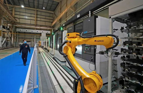 專訪董明珠 斗爭精神是驅(qū)動格力成長的源動力，移動終端設(shè)備銷售開辟新戰(zhàn)場